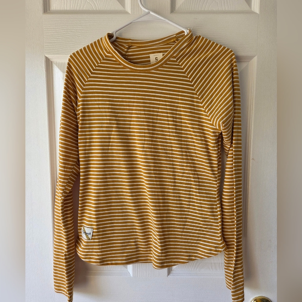 Tracksmith Top S Long Sleeves Stripe Mustard Yellow